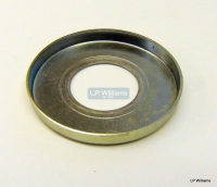 500 650 Front wheel grease retainer