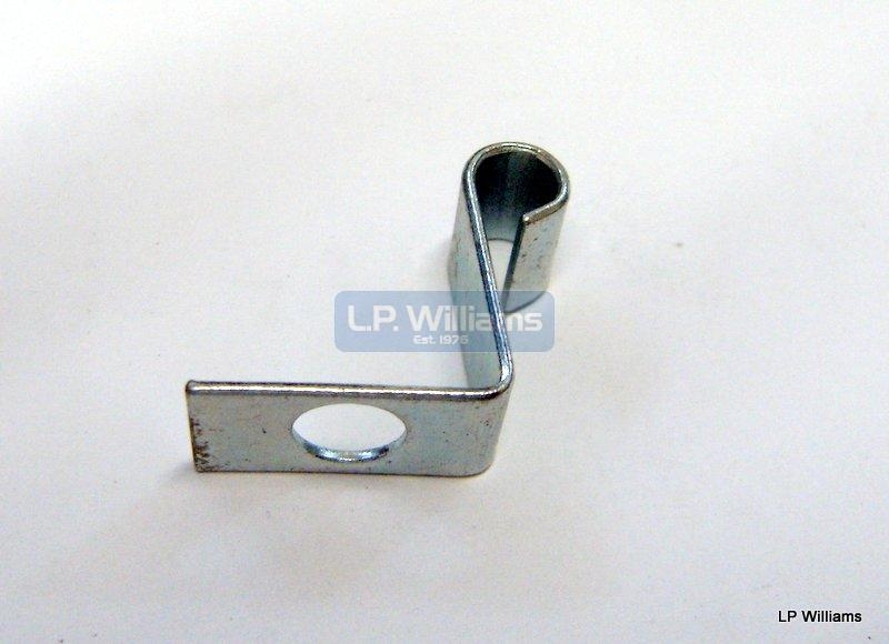Clip Primary chain oiler tube