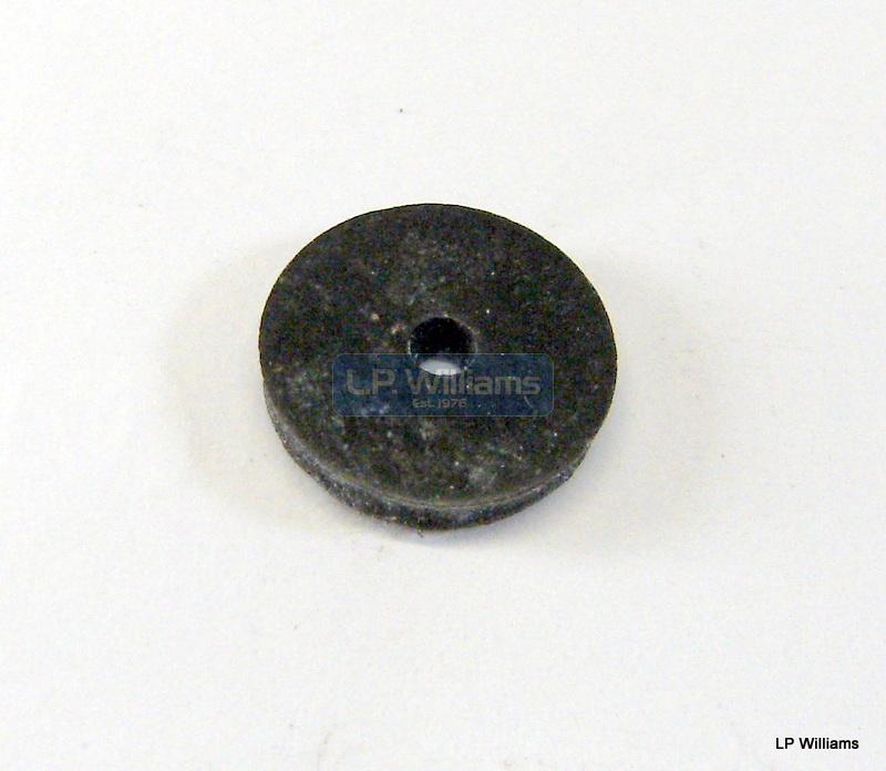 Throttle rod seal
