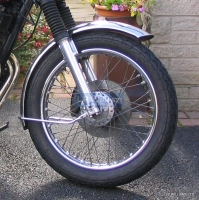 T140 5 hole front mudguard chrome 33ins long