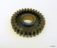 Layshaft bottom gear incl bush