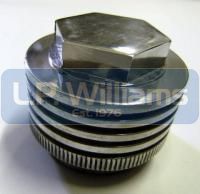 T120 TR6 Finned rocker cap